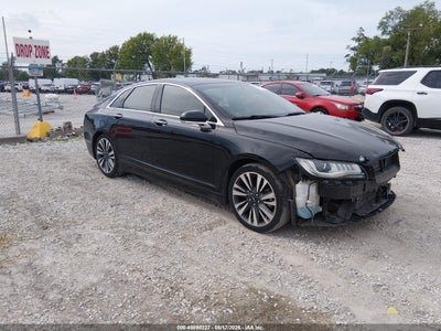 3LN6L5MU7HR****** · 2017 LINCOLN MKZ HYBRID RESERVE