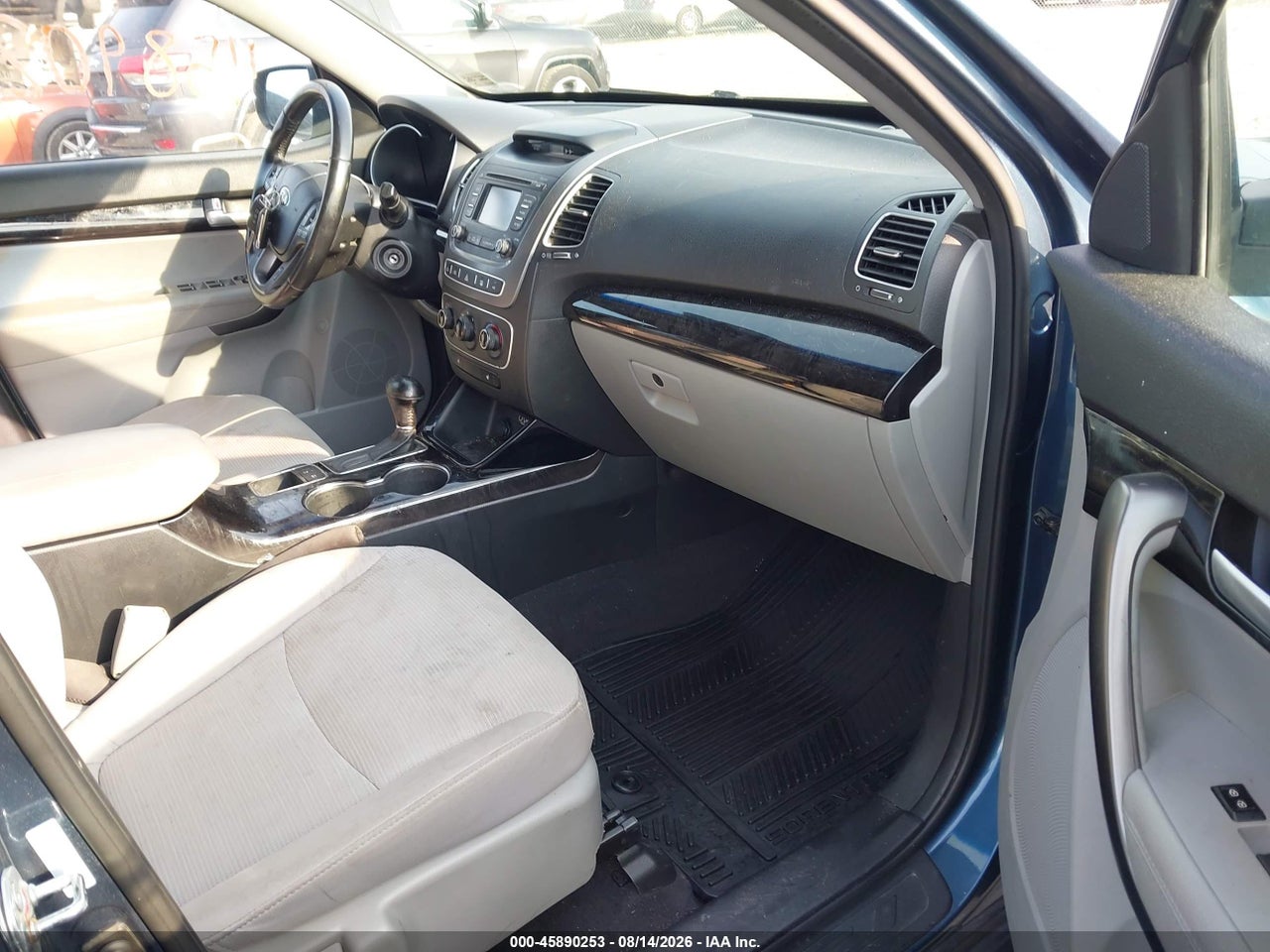 2014 KIA SORENTO LX · 5/11