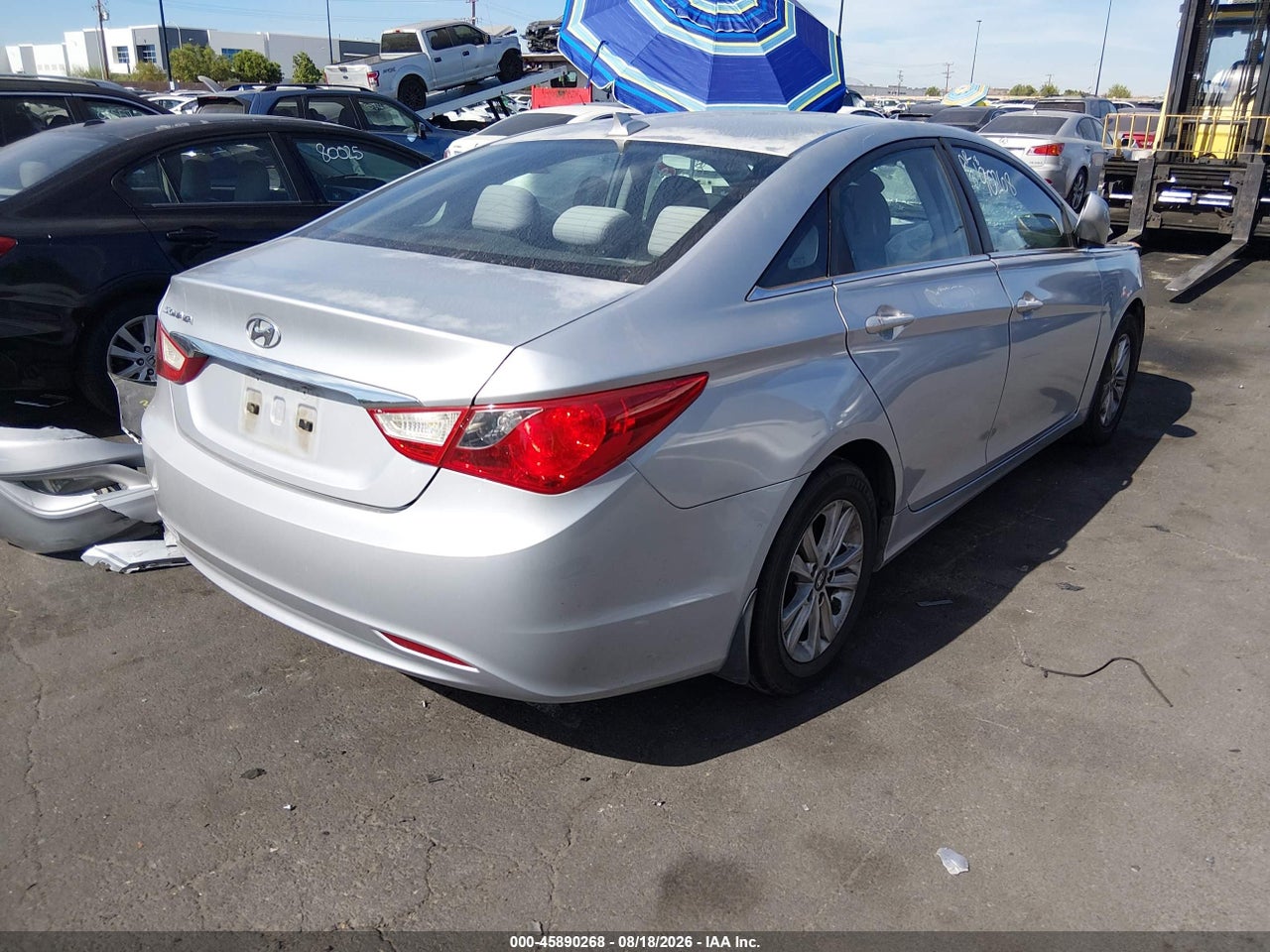 2013 HYUNDAI SONATA GLS · 4/11
