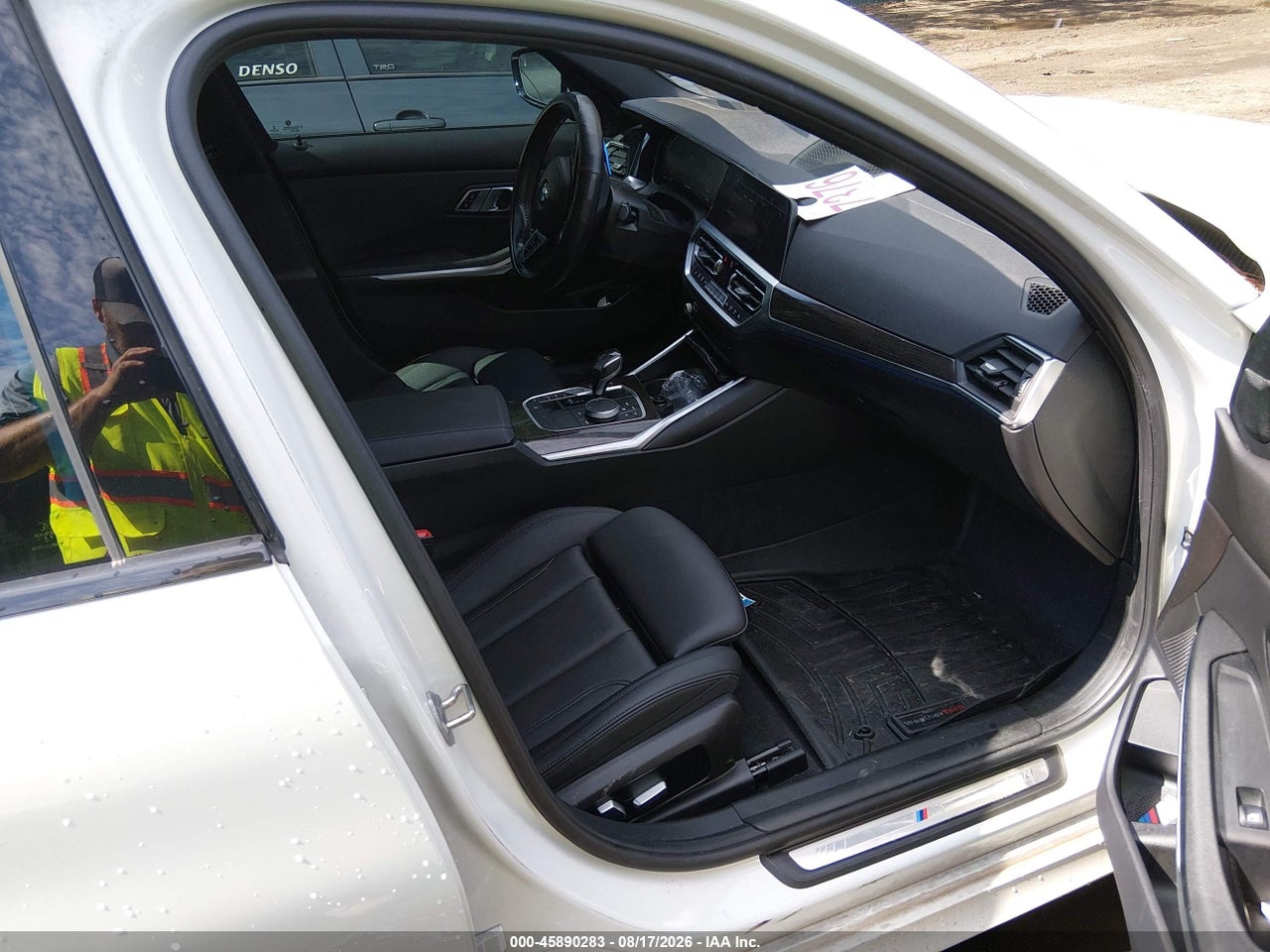 2021 BMW 330I   · 5/11