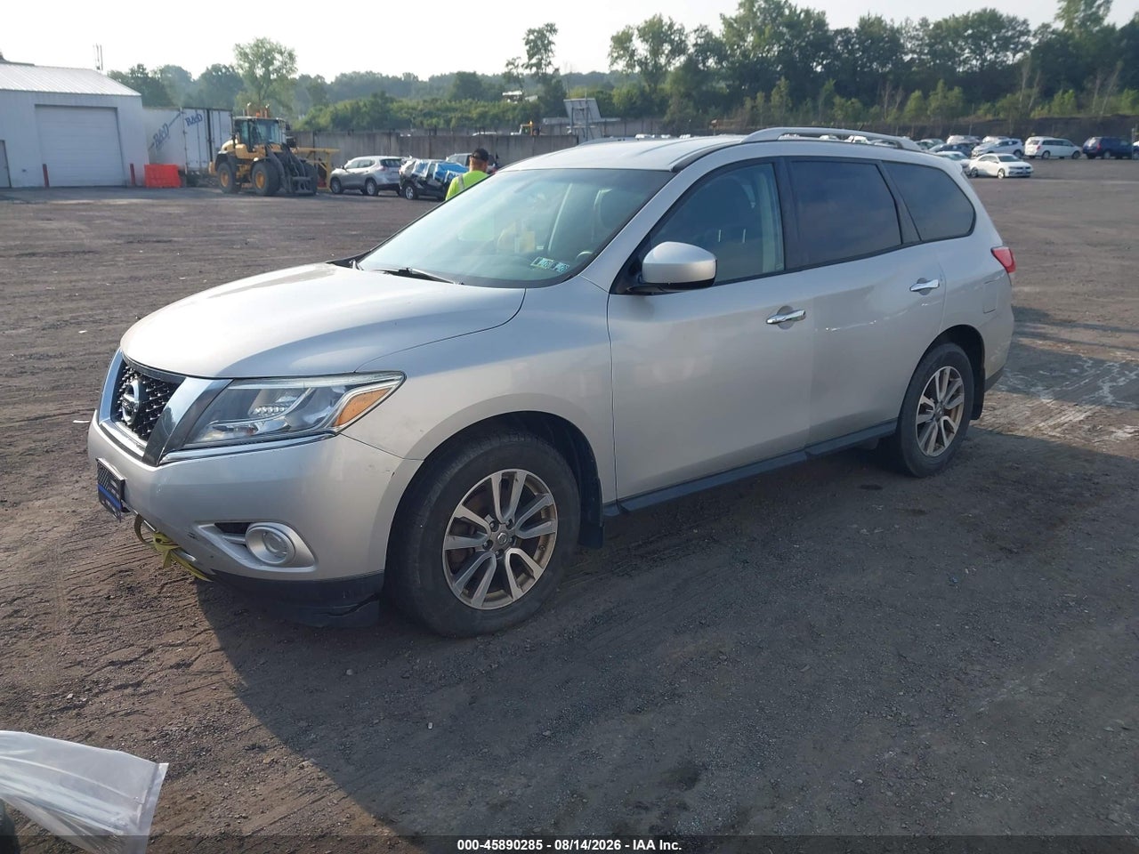 2015 NISSAN PATHFINDER S · 2/11
