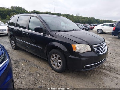 2013 CHRYSLER TOWN &amp; COUNTRY TOURING