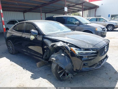 7JR102FZ0MG****** · 2021 VOLVO S60 T5 MOMENTUM