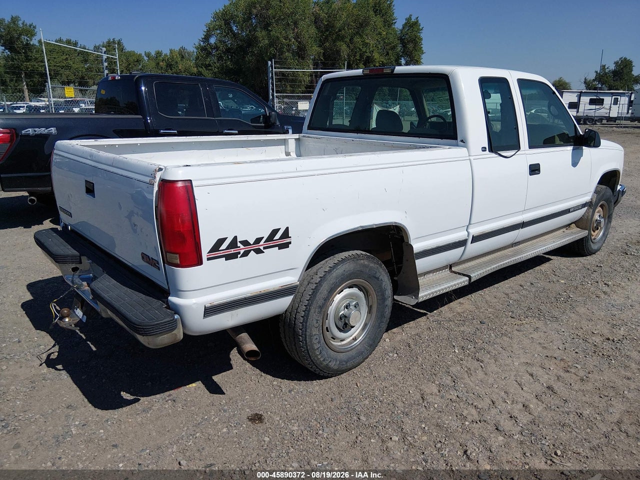 1998 GMC SIERRA 1500 SL WIDESIDE · 4/11