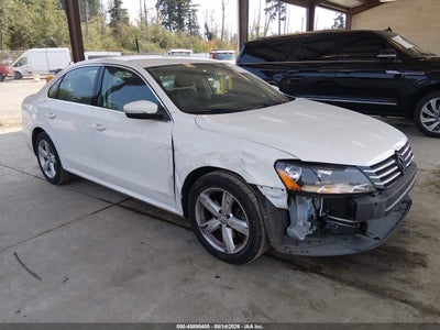1VWAT7A34EC****** · 2014 VOLKSWAGEN PASSAT 1.8T WOLFSBURG EDITION