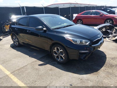 3KPF24AD2ME****** · 2021 KIA FORTE LXS
