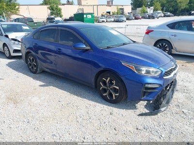 3KPF24AD4ME****** · 2021 KIA FORTE LXS