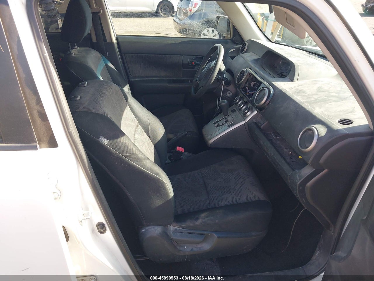 2015 SCION XB · 5/11