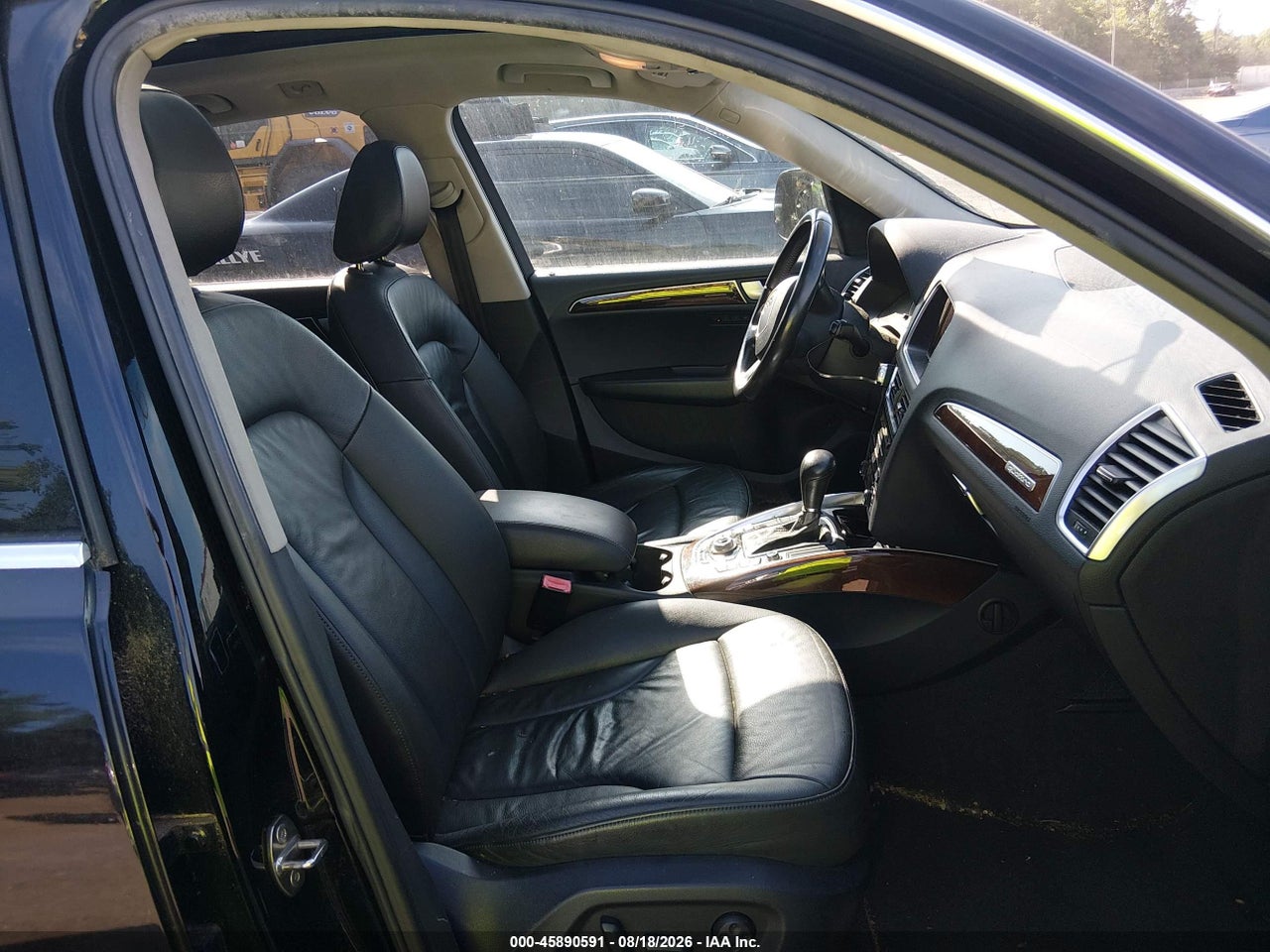 2010 AUDI Q5 3.2 PREMIUM · 5/11