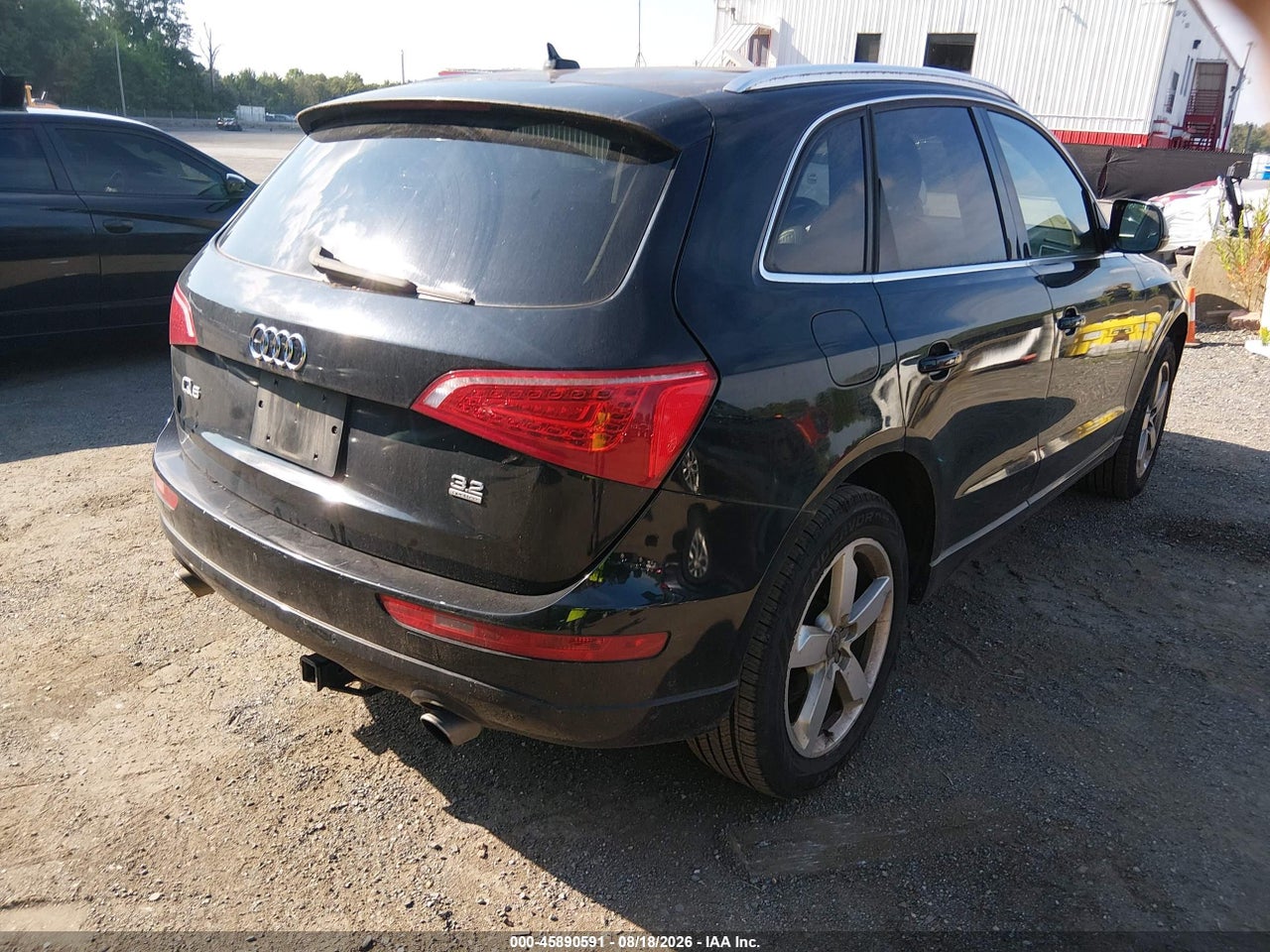 2010 AUDI Q5 3.2 PREMIUM · 4/11