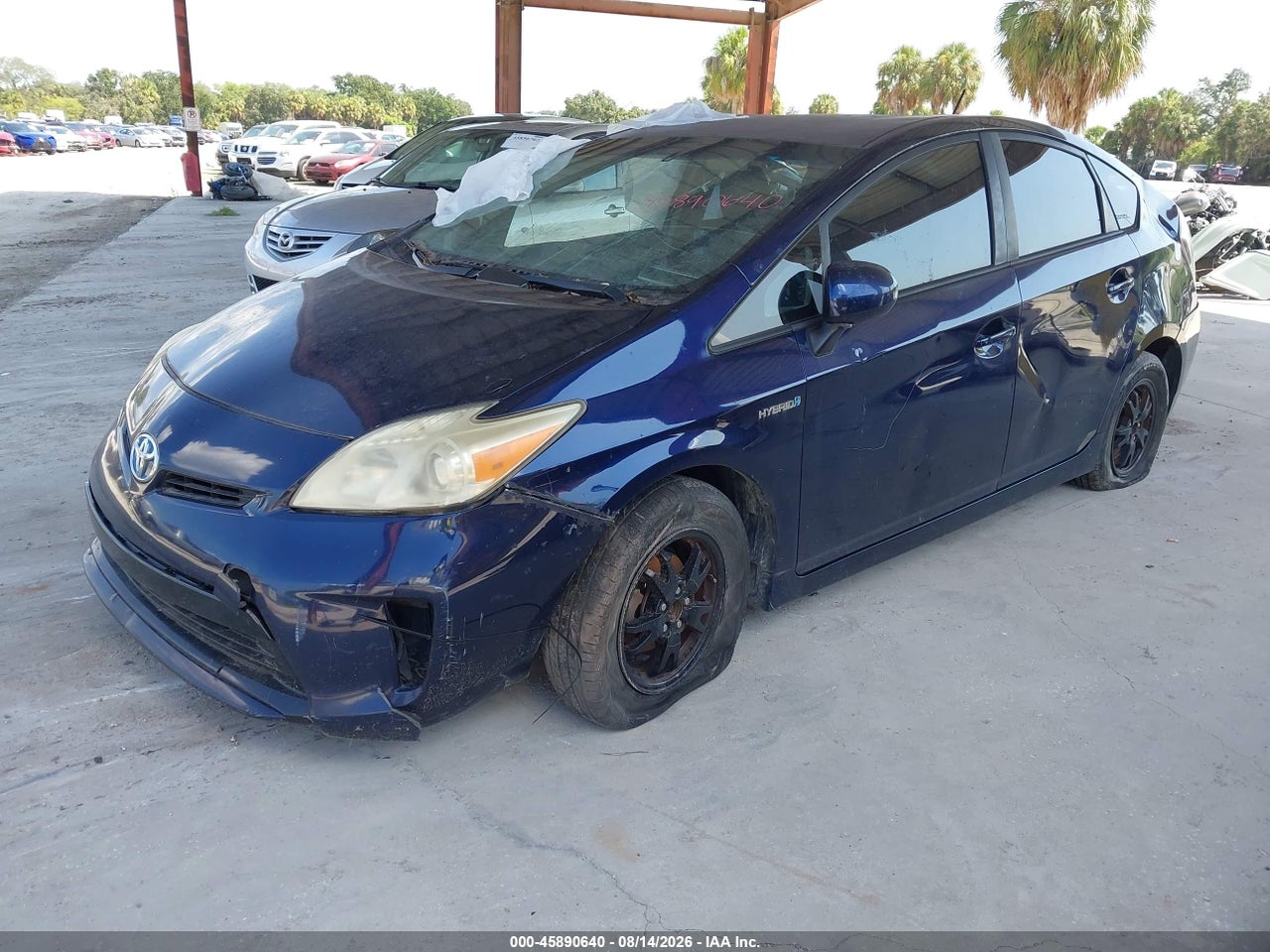 2014 TOYOTA PRIUS FOUR · 2/11