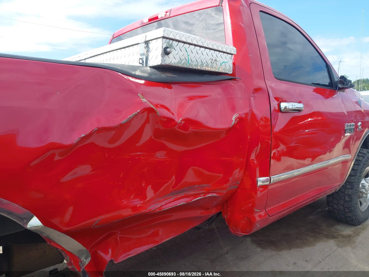 2012 RAM 2500 ST · 6/11