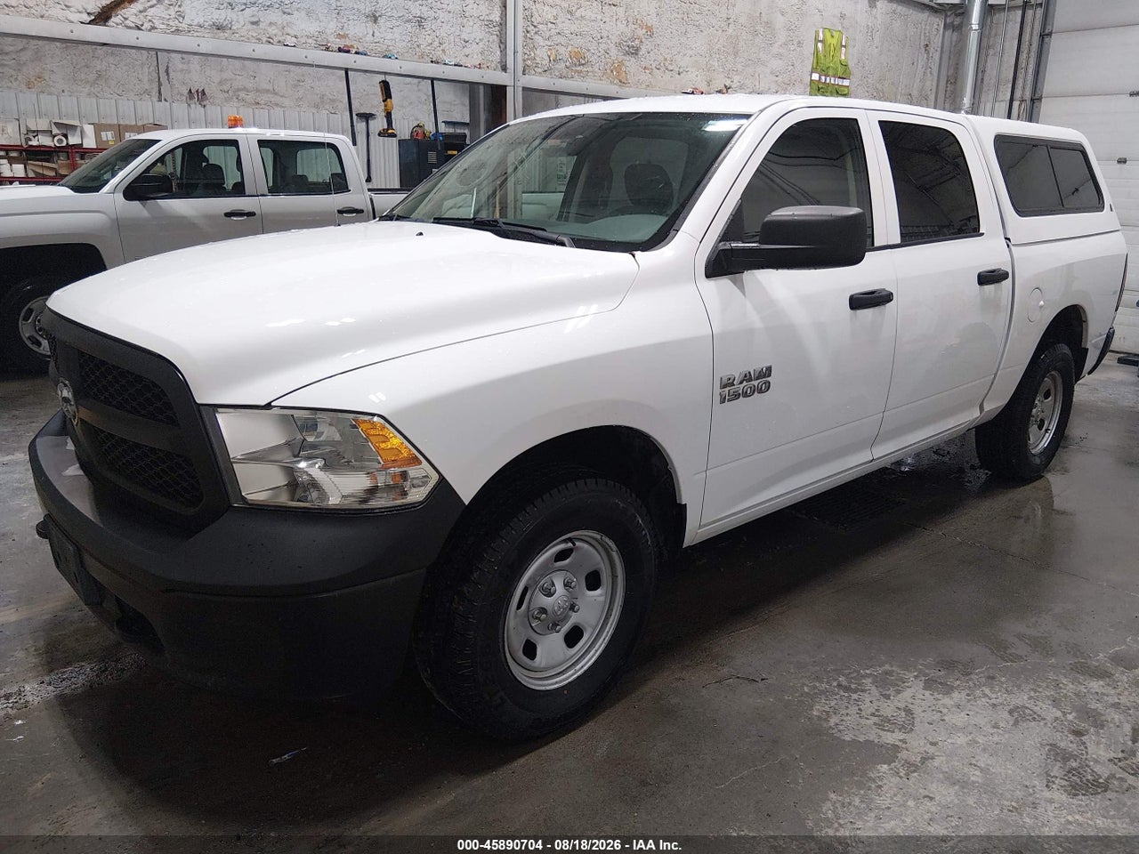 2018 RAM 1500 TRADESMAN  4X4 5'7 BOX · 2/11