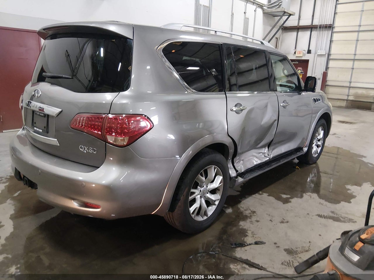 2014 INFINITI QX80 · 4/11