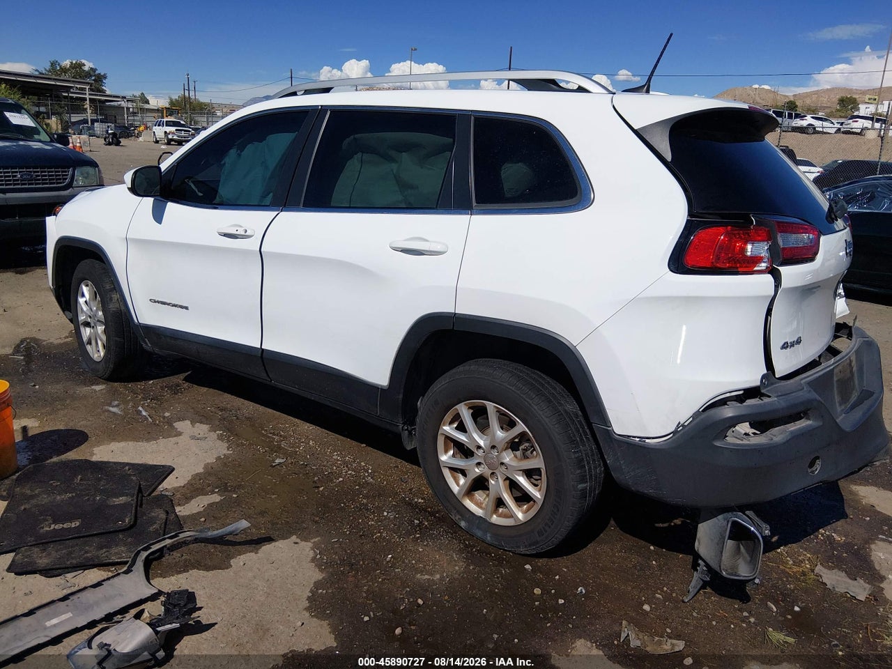 2017 JEEP CHEROKEE LATITUDE · 3/10