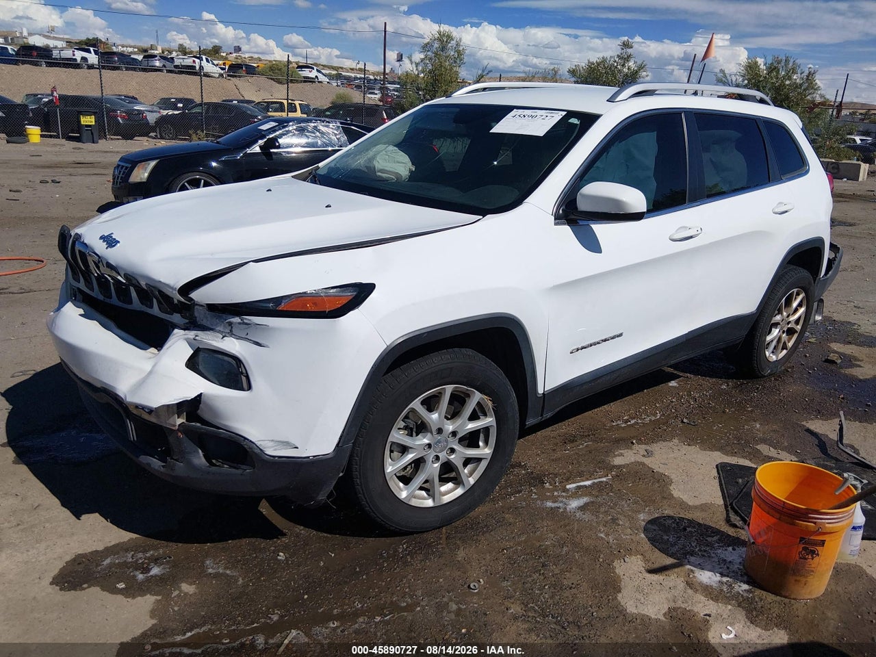 2017 JEEP CHEROKEE LATITUDE · 2/10