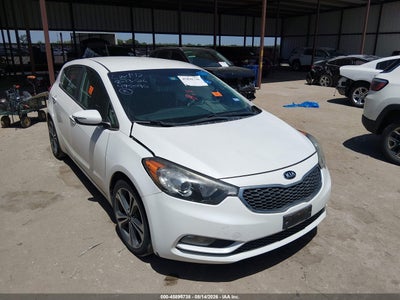 KNAFX5A84G5****** · 2016 KIA FORTE EX