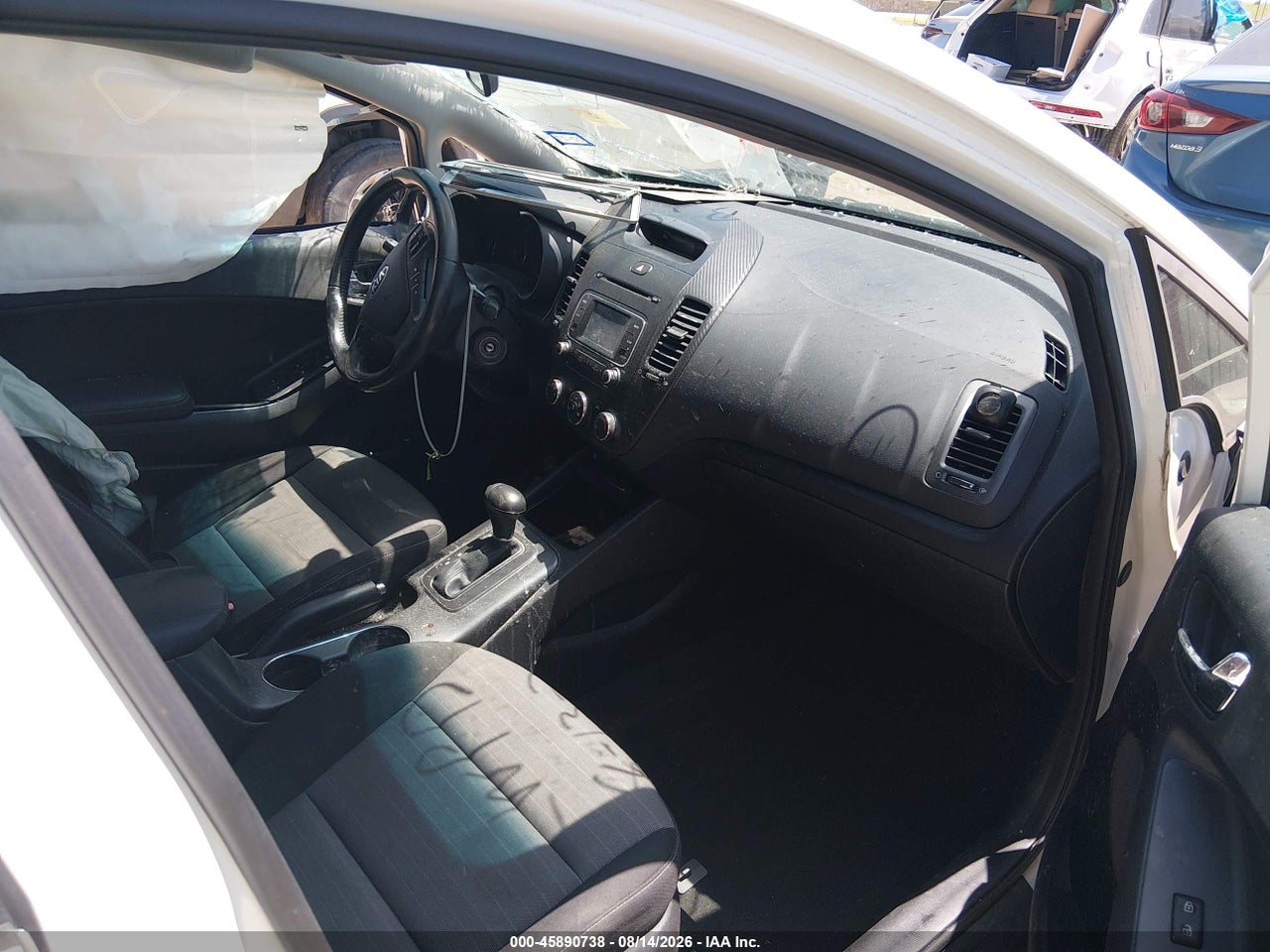 2016 KIA FORTE EX · 5/11