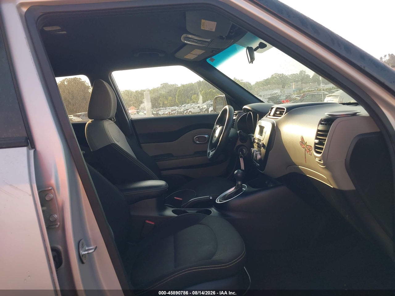 2014 KIA SOUL + · 5/11