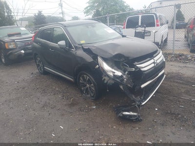 JA4AT5AA8JZ****** · 2018 MITSUBISHI ECLIPSE CROSS SEL