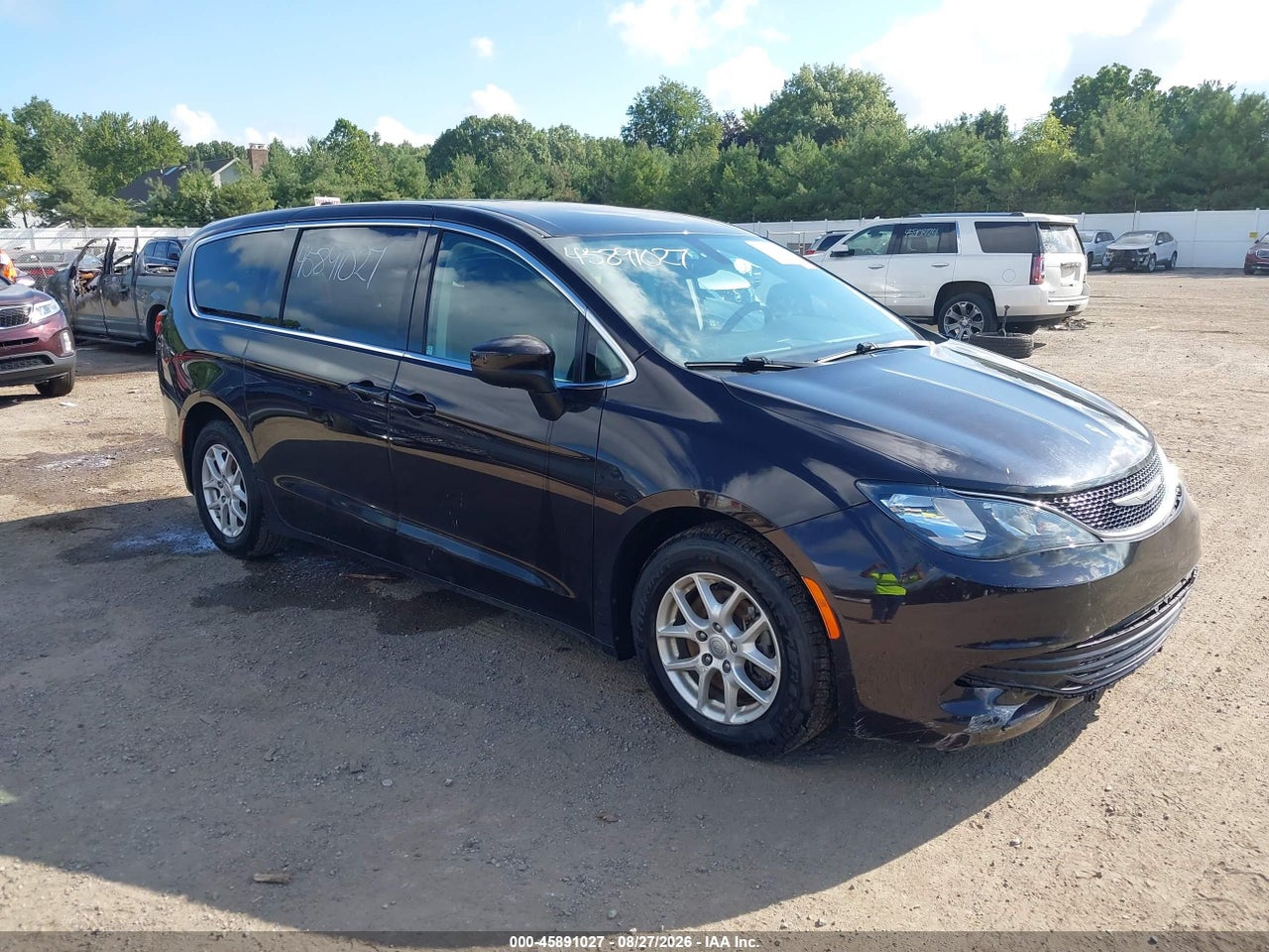 2C4RC1CG3HR****** · 2017 CHRYSLER PACIFICA LX