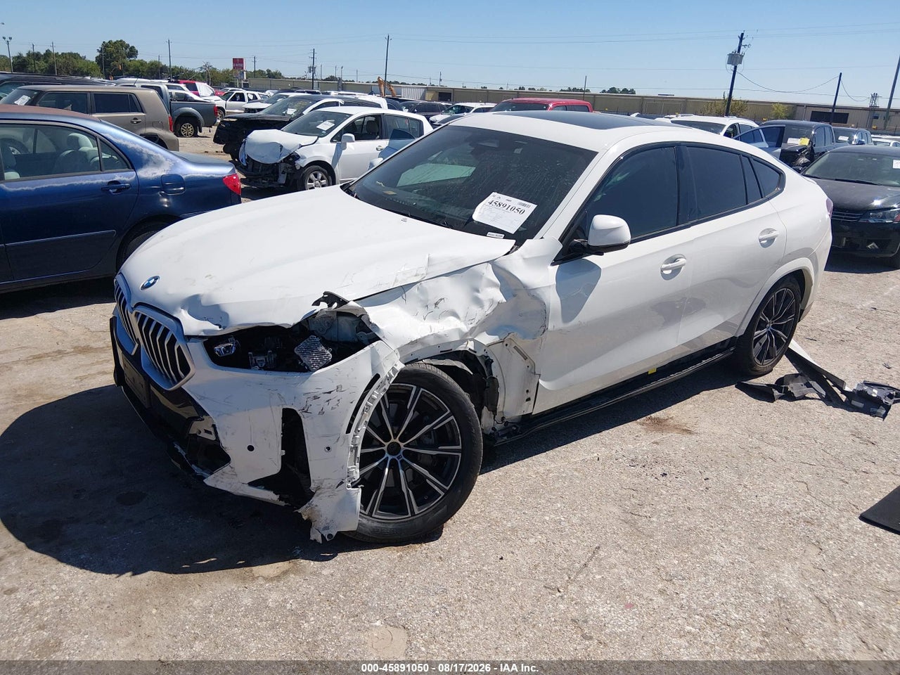 2024 BMW X6 XDRIVE40I · 2/11
