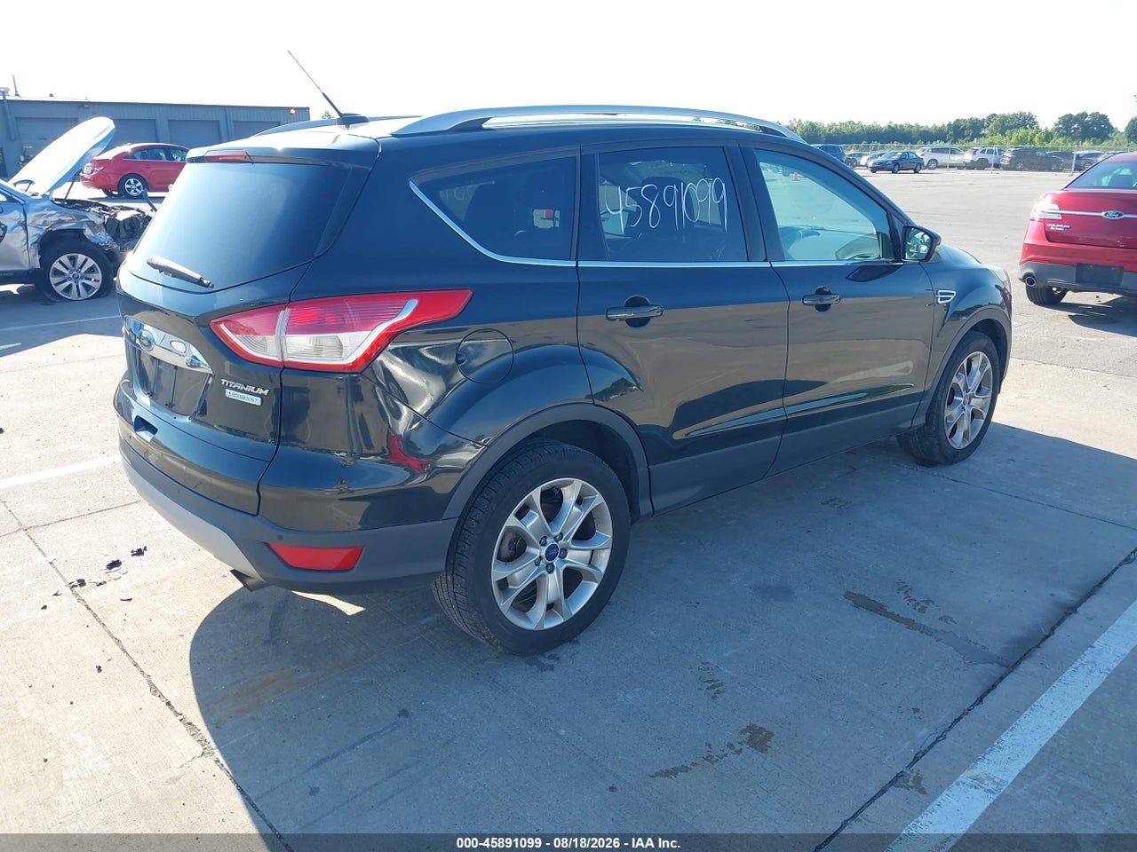 2015 FORD ESCAPE TITANIUM · 4/11