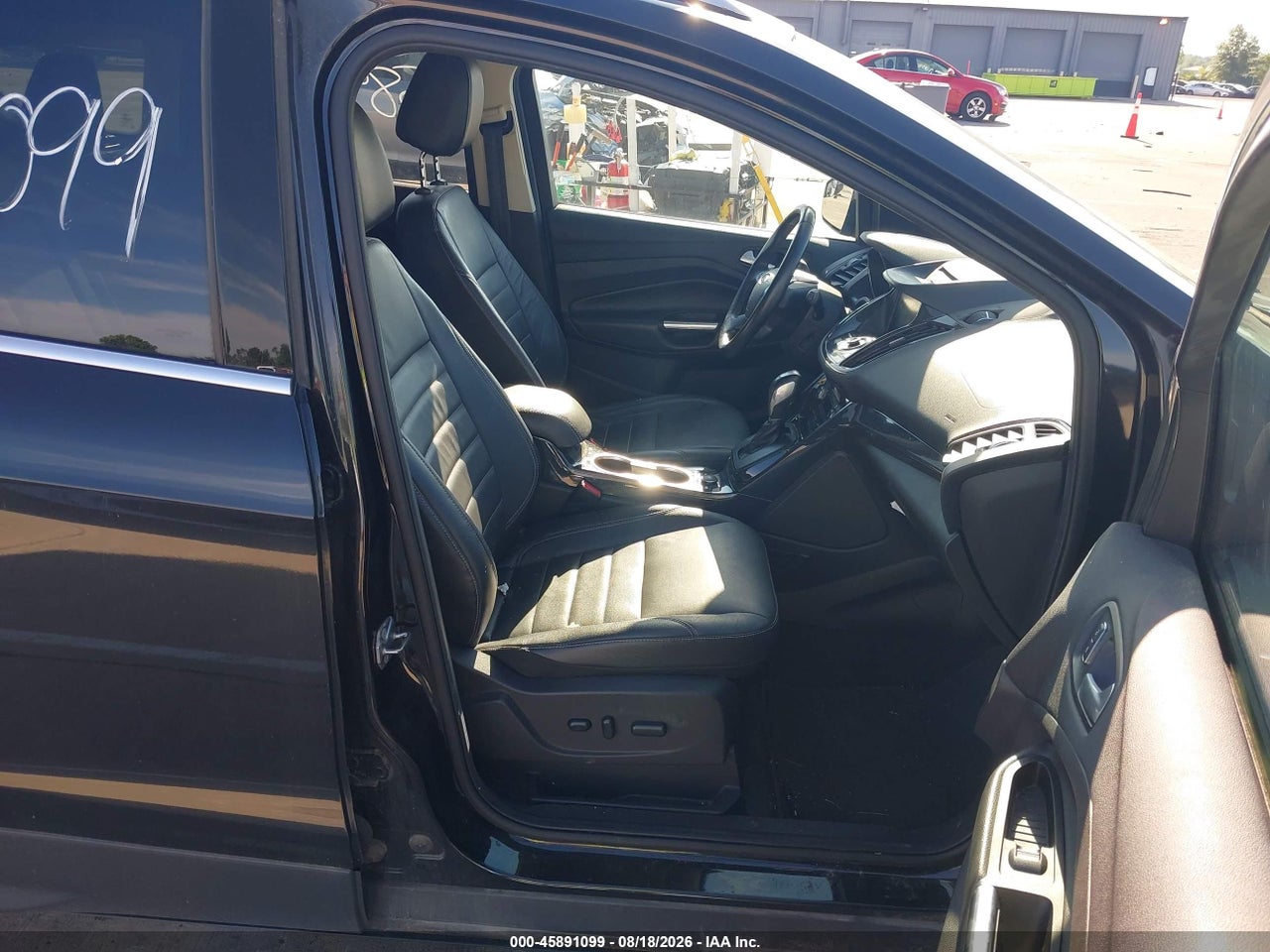 2015 FORD ESCAPE TITANIUM · 5/11