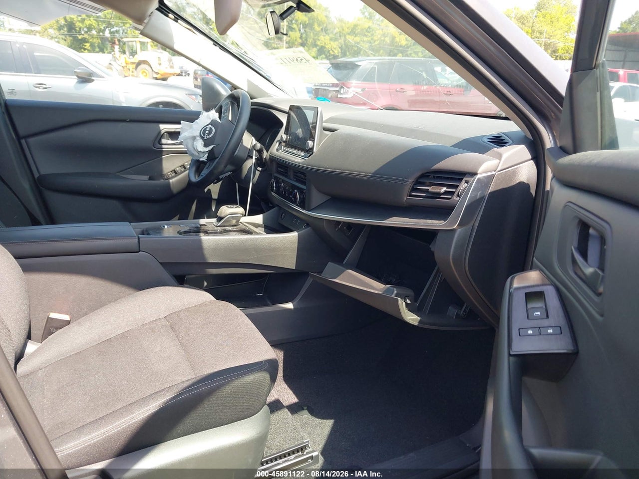 2026 NISSAN ROGUE S · 5/11