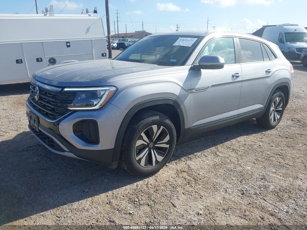 2025 VOLKSWAGEN ATLAS CROSS SPORT 2.0T SE · 2/11