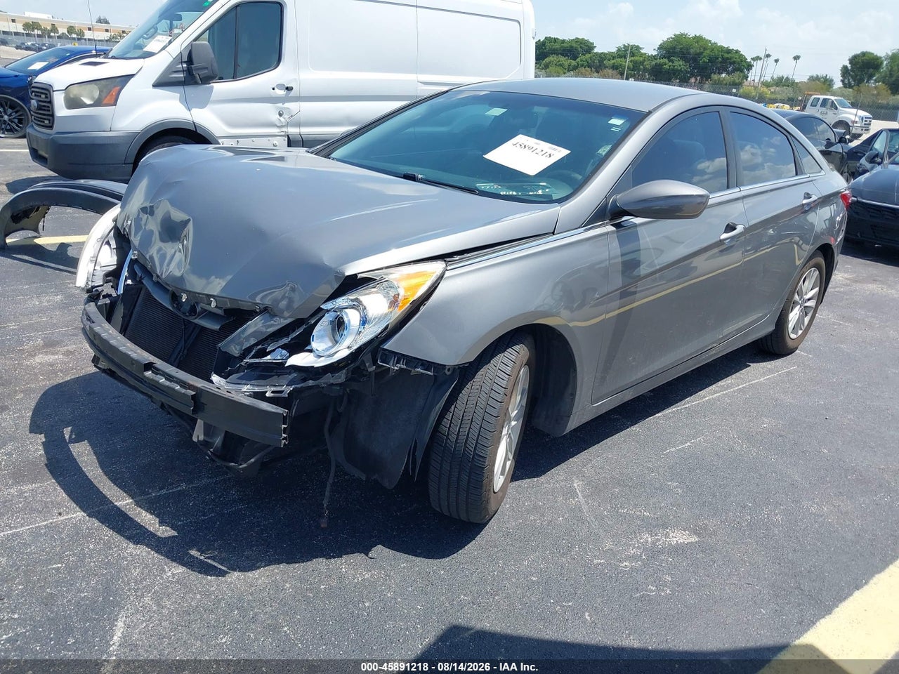 2013 HYUNDAI SONATA GLS · 2/11