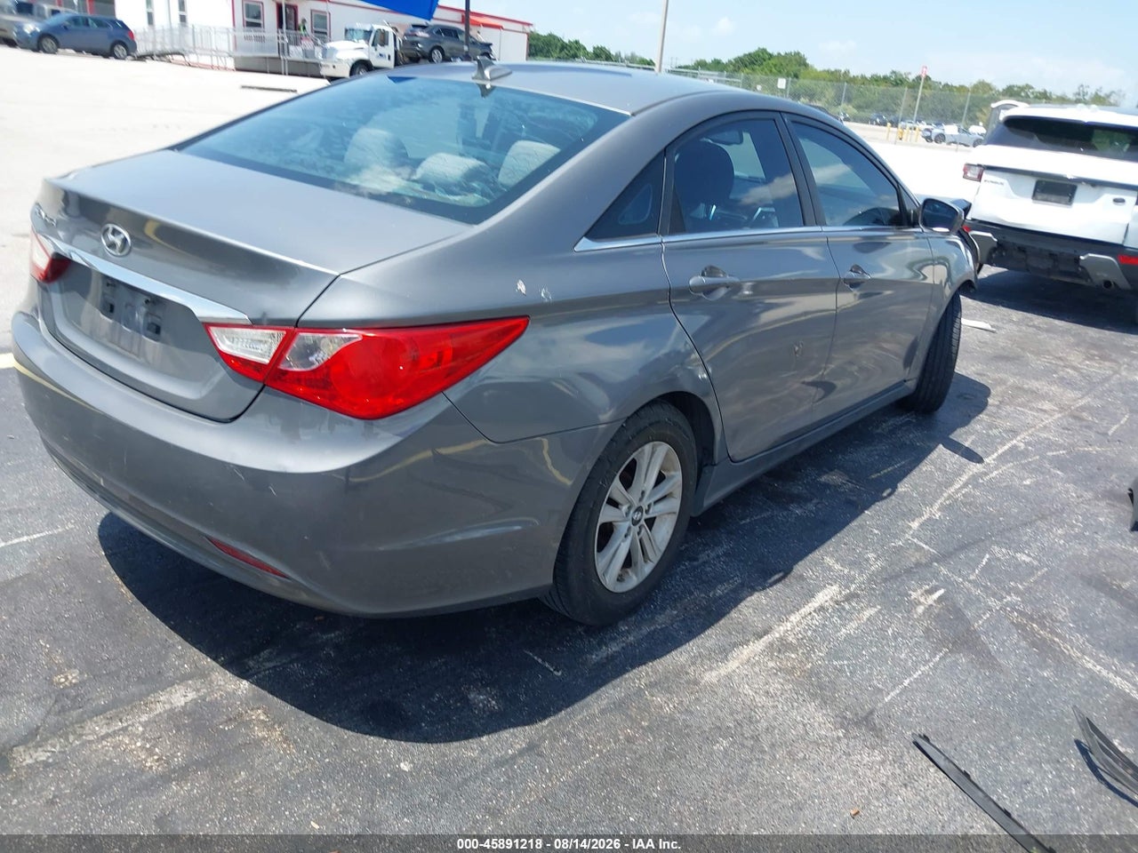 2013 HYUNDAI SONATA GLS · 4/11