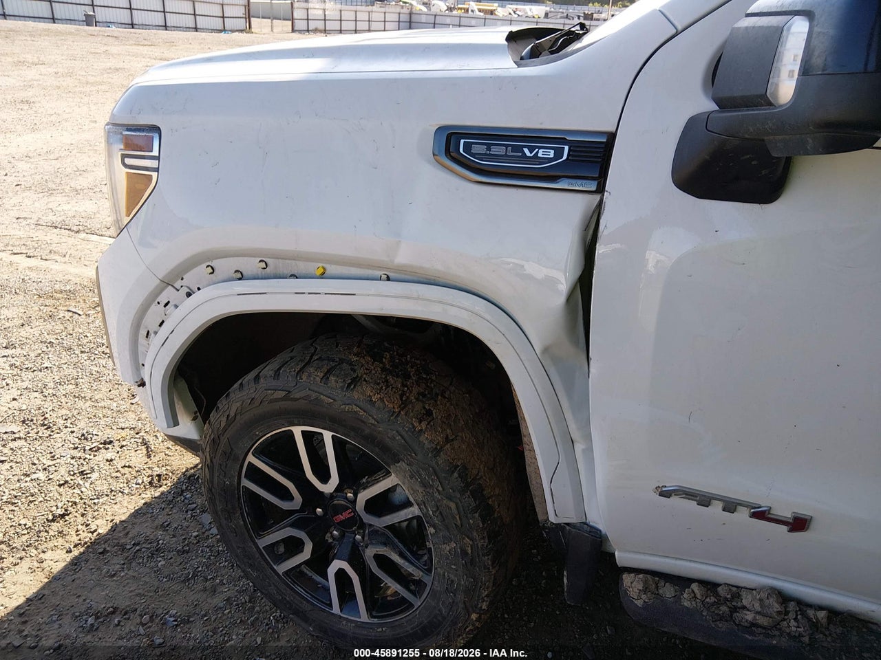 2021 GMC SIERRA 1500 4WD  SHORT BOX AT4 · 6/11