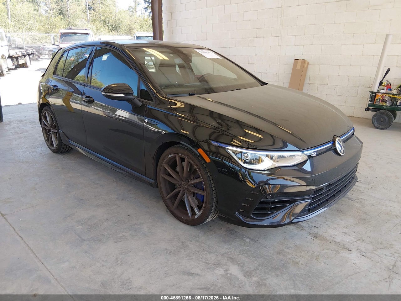 WVWFB7CD5RW****** · 2024 VOLKSWAGEN GOLF R 2.0T