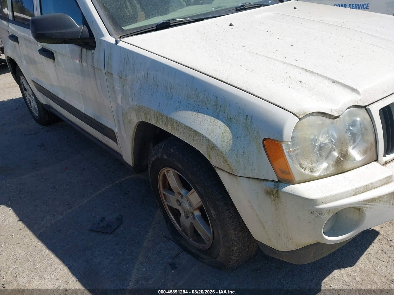 2005 JEEP GRAND CHEROKEE LAREDO · 6/11