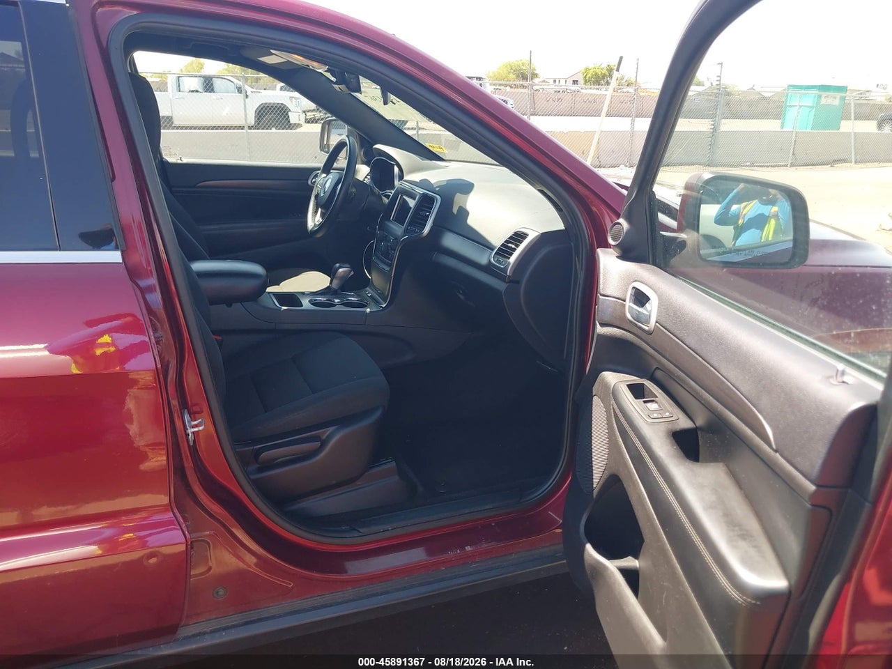 2018 JEEP GRAND CHEROKEE LAREDO 4X2 · 5/11
