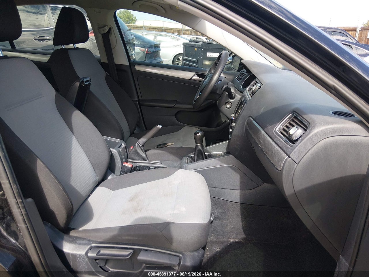 2017 VOLKSWAGEN JETTA 1.4T S · 5/11