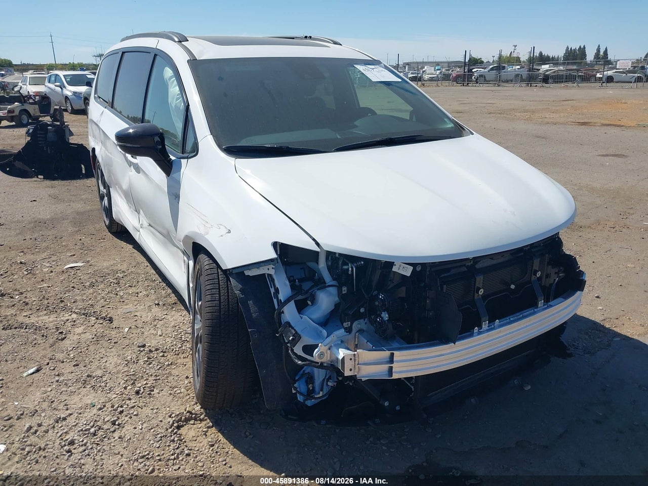 2C4RC1GG6VR****** · 2027 CHRYSLER PACIFICA