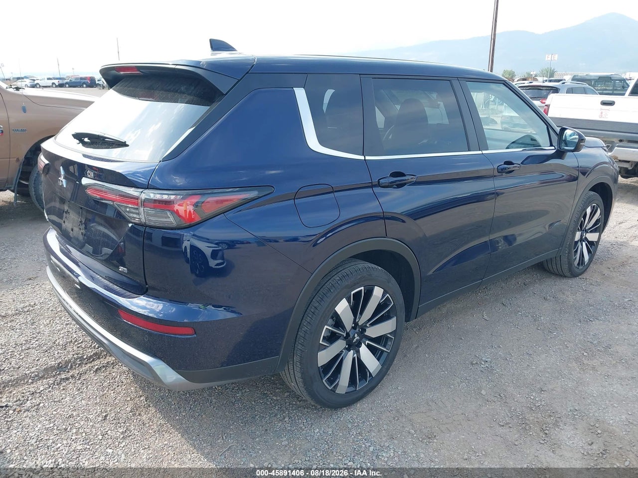 JA4J4VAB0TZ****** · 2026 MITSUBISHI OUTLANDER LE 2.5 S-AWC/RALLIART 2.5 S-AWC/SE 2.5 S-AWC/TRAIL EDITION 2.5 S-AWC · 4/11