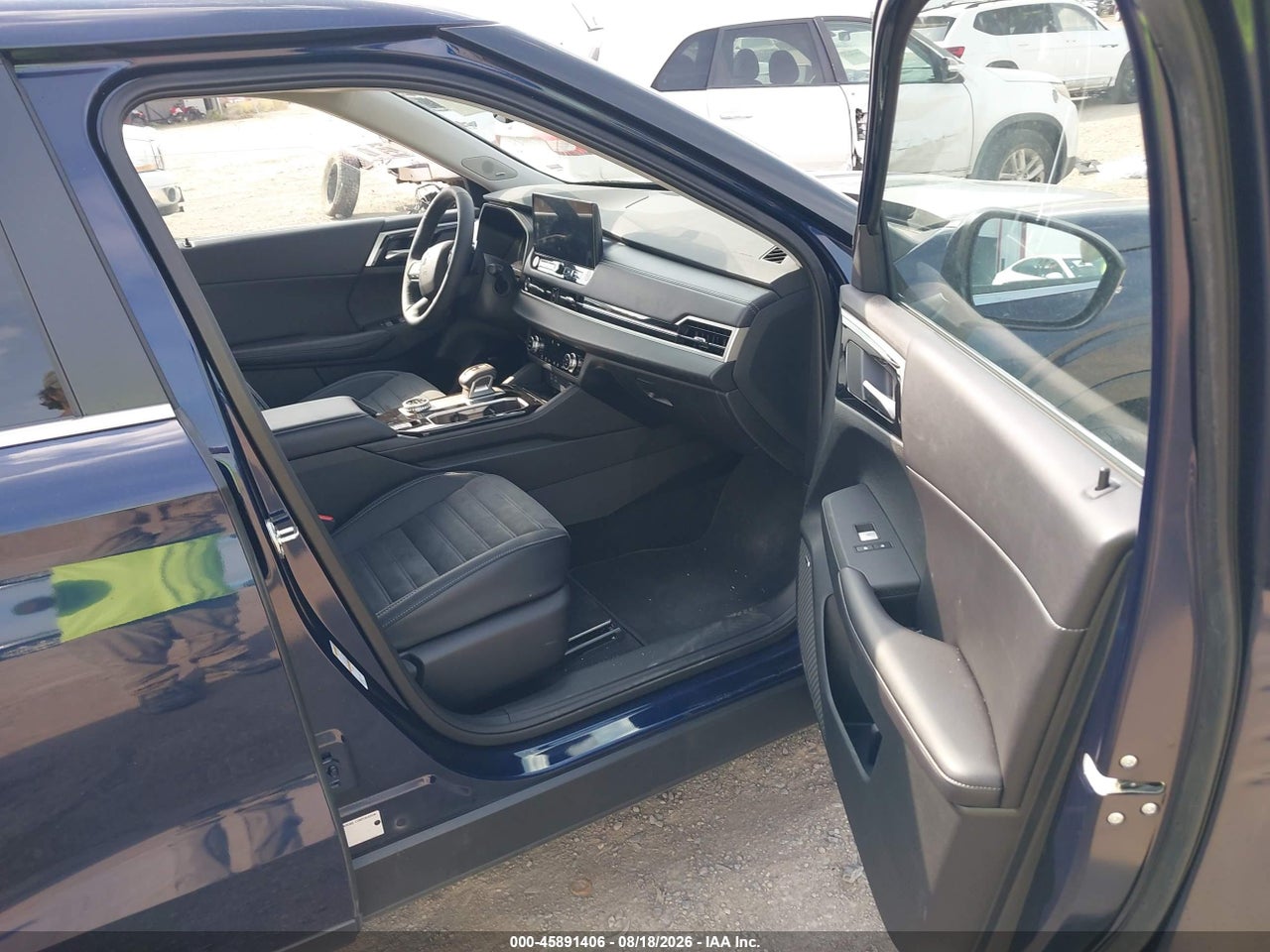 JA4J4VAB0TZ****** · 2026 MITSUBISHI OUTLANDER LE 2.5 S-AWC/RALLIART 2.5 S-AWC/SE 2.5 S-AWC/TRAIL EDITION 2.5 S-AWC · 5/11