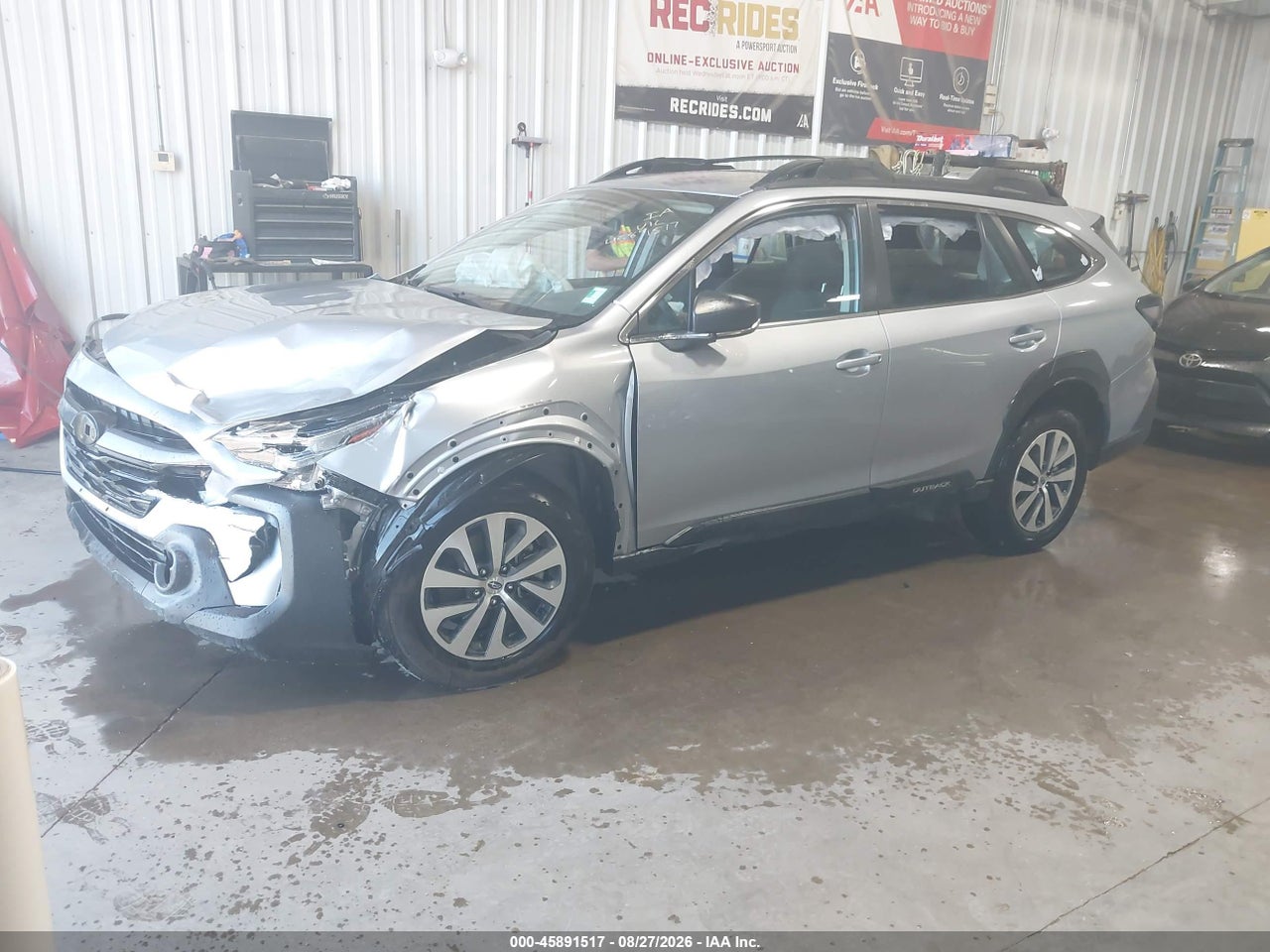2024 SUBARU OUTBACK   · 2/10