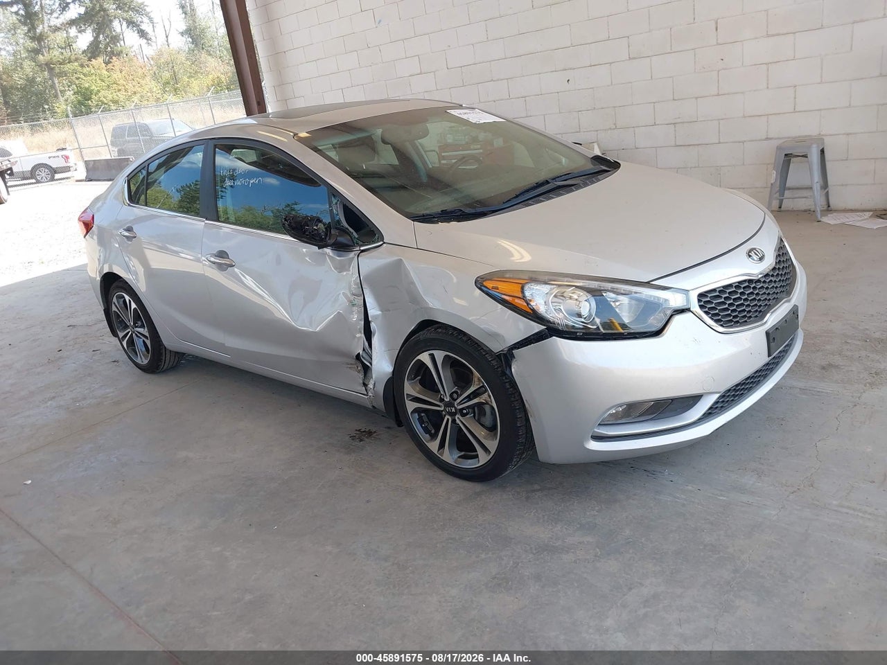 KNAFZ4A83G5****** · 2016 KIA FORTE EX
