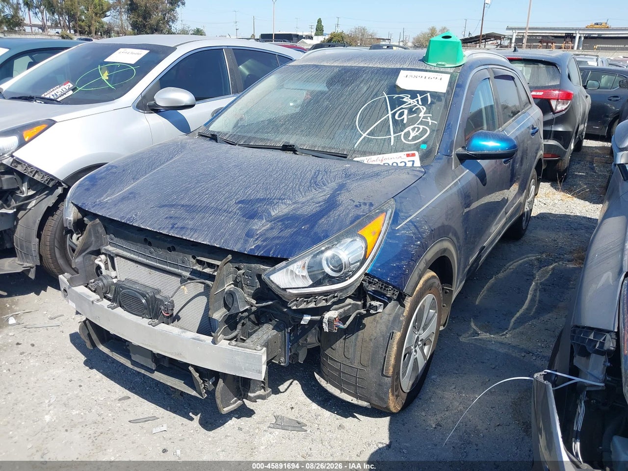 2019 KIA NIRO LX · 2/11