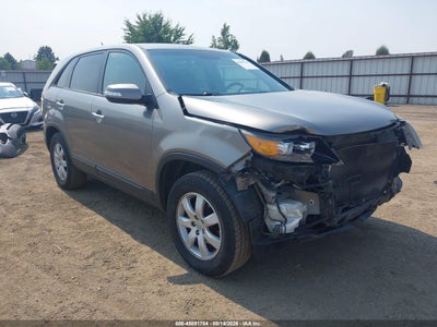 5XYKT3A15DG****** · 2013 KIA SORENTO LX