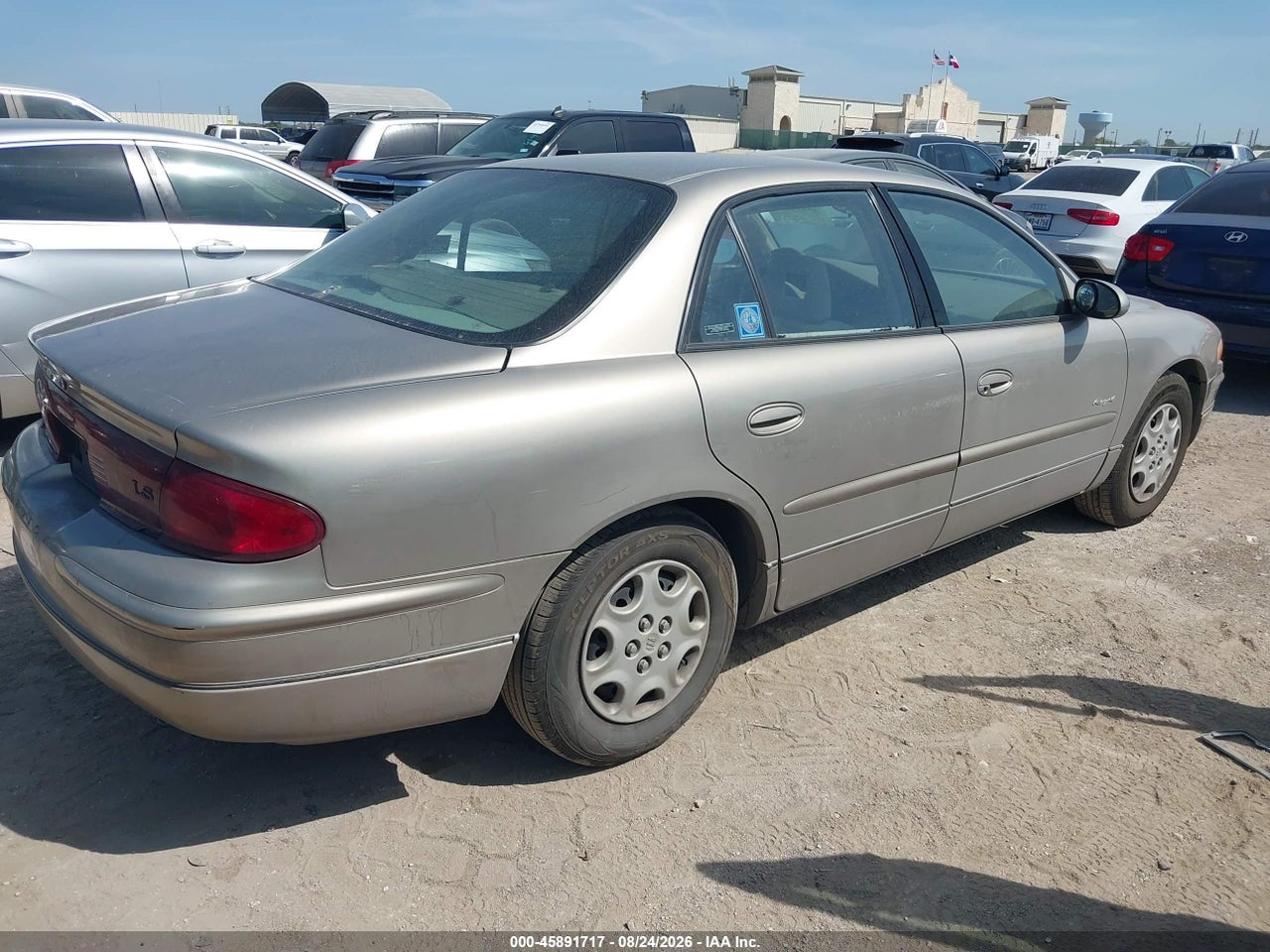 2001 BUICK REGAL LS · 4/11