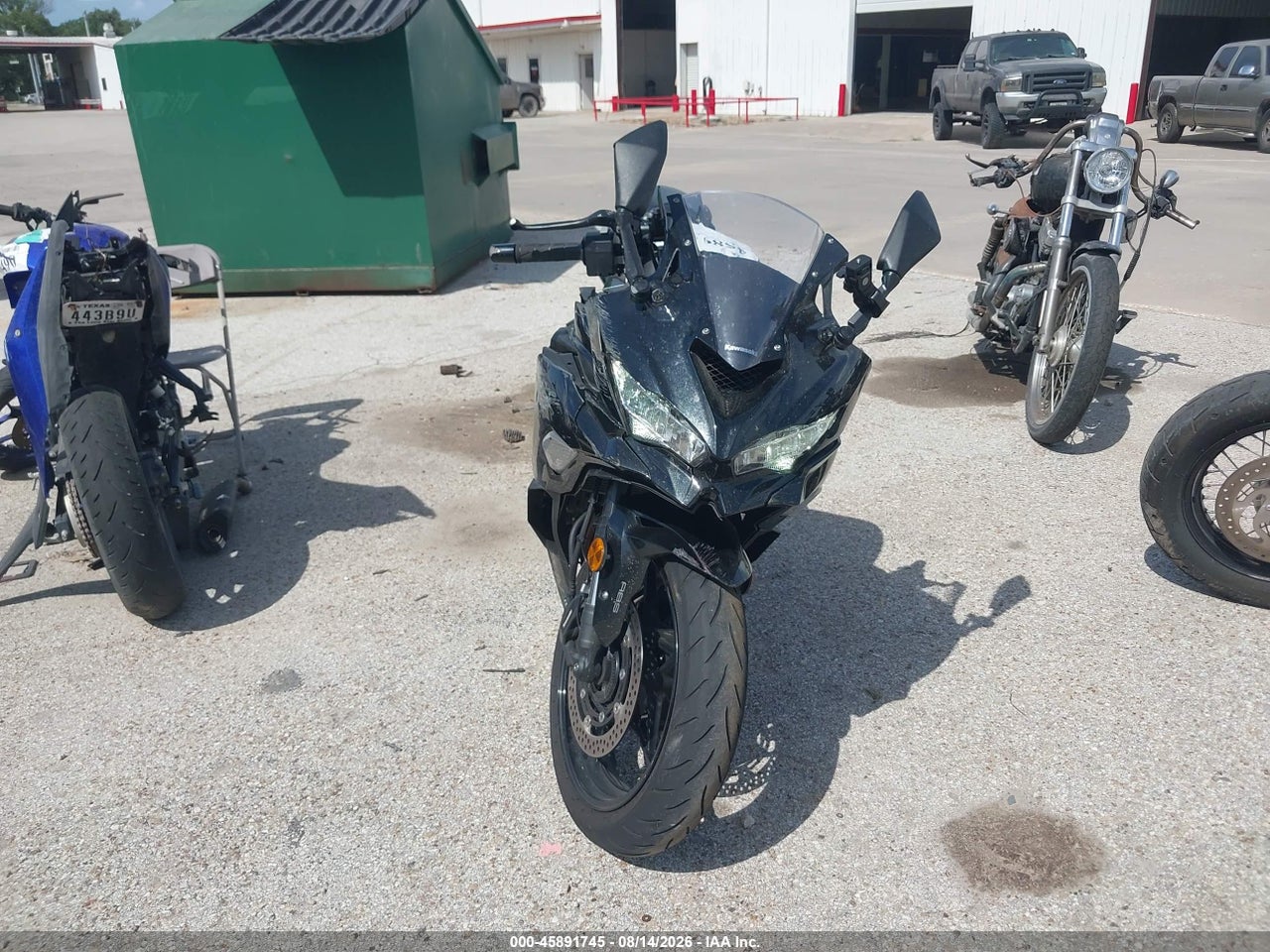 2026 KAWASAKI ZX400 P · 5/11