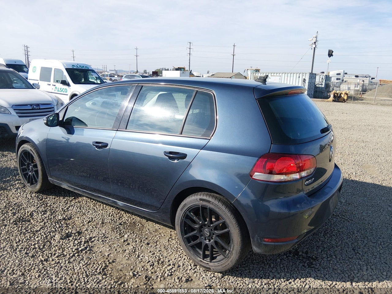 2012 VOLKSWAGEN GOLF TDI 4-DOOR · 3/11