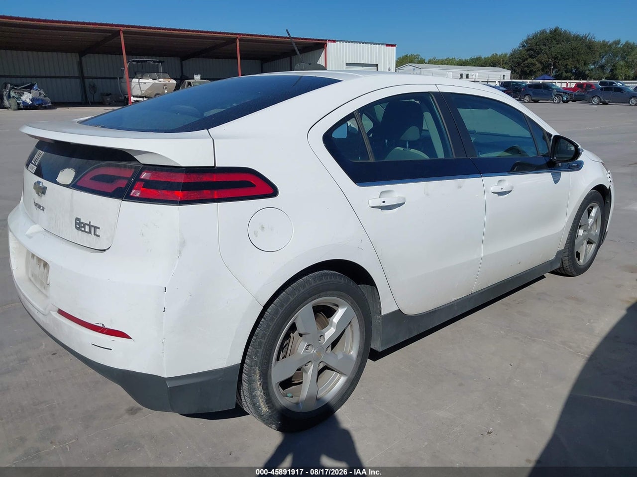 2015 CHEVROLET VOLT   · 4/11