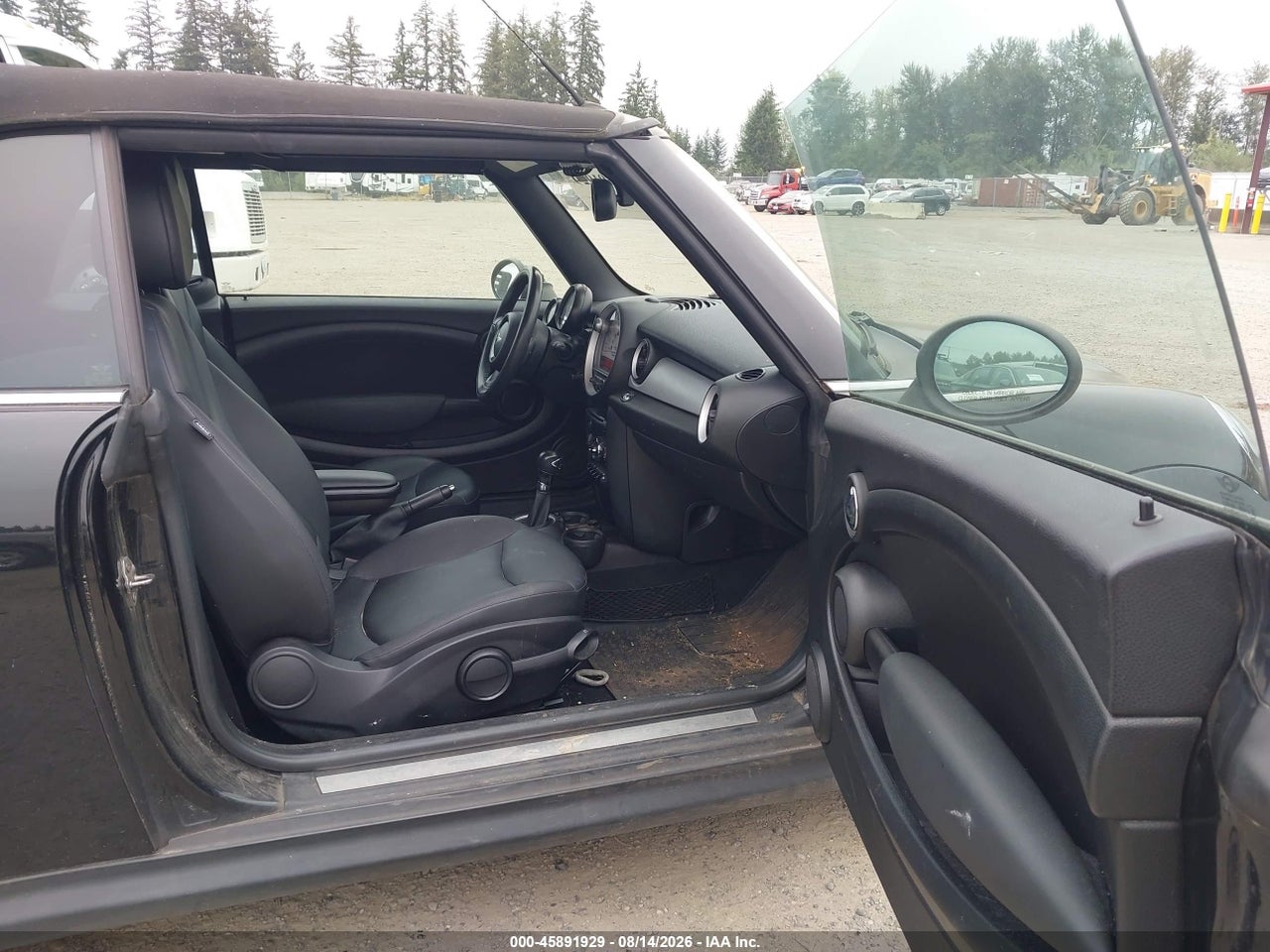 2014 MINI CONVERTIBLE COOPER · 5/11