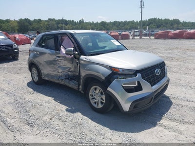 2024 HYUNDAI VENUE SE